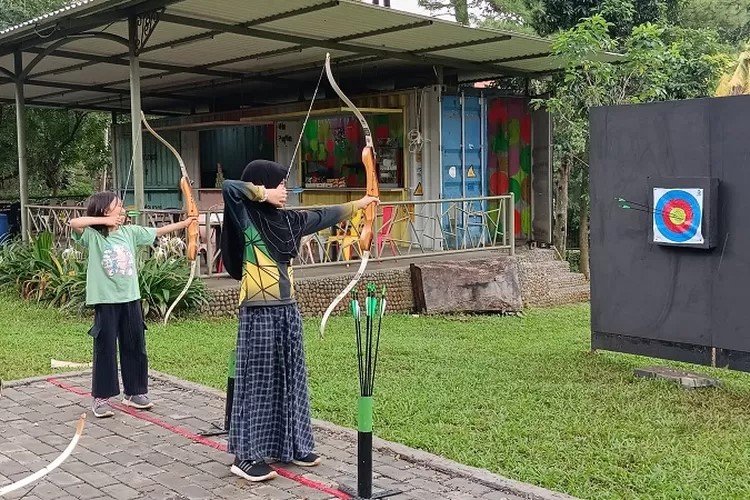 SKI Wisata Katulampa Bogor Tawarkan Wahana Baru Olahraga Panahan